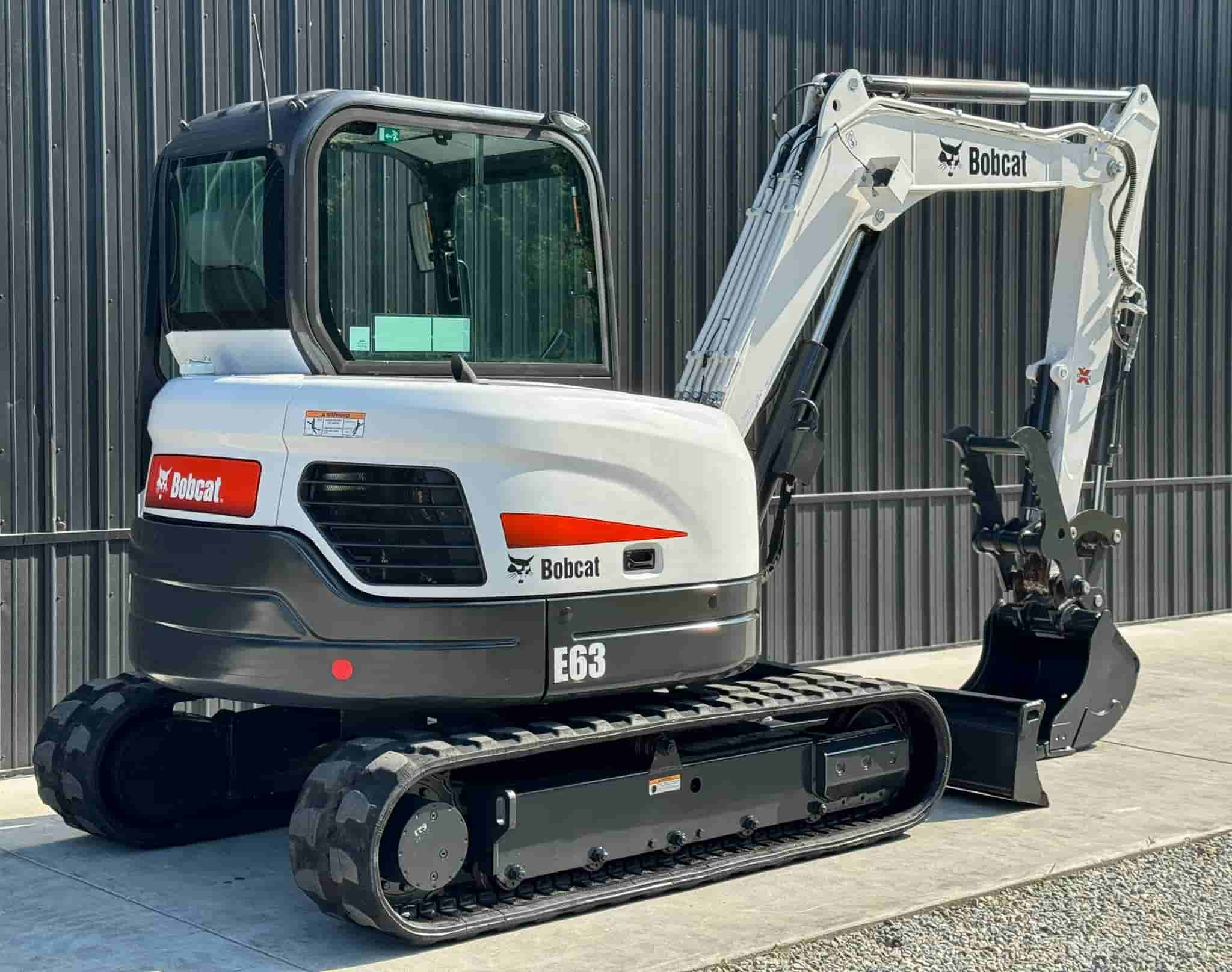 2016 BOBCAT E63 LONG ARM
